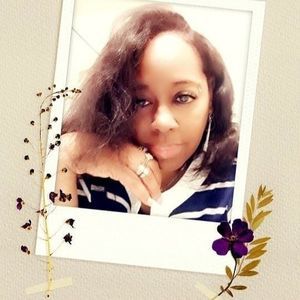 Meet your Posher, Bobbie